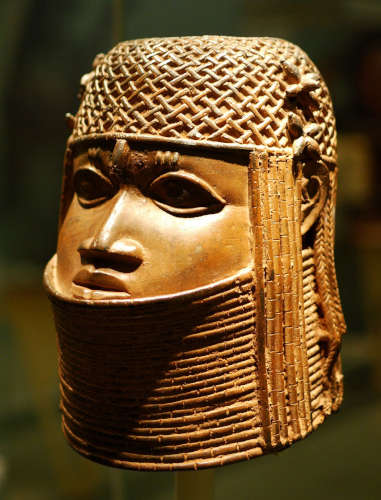 Commemorative Head, Benin, Nigeria now in Bristol Museum. Photo: Matt Neale via Wikimedia Commons / CC BY-SA 2.0.