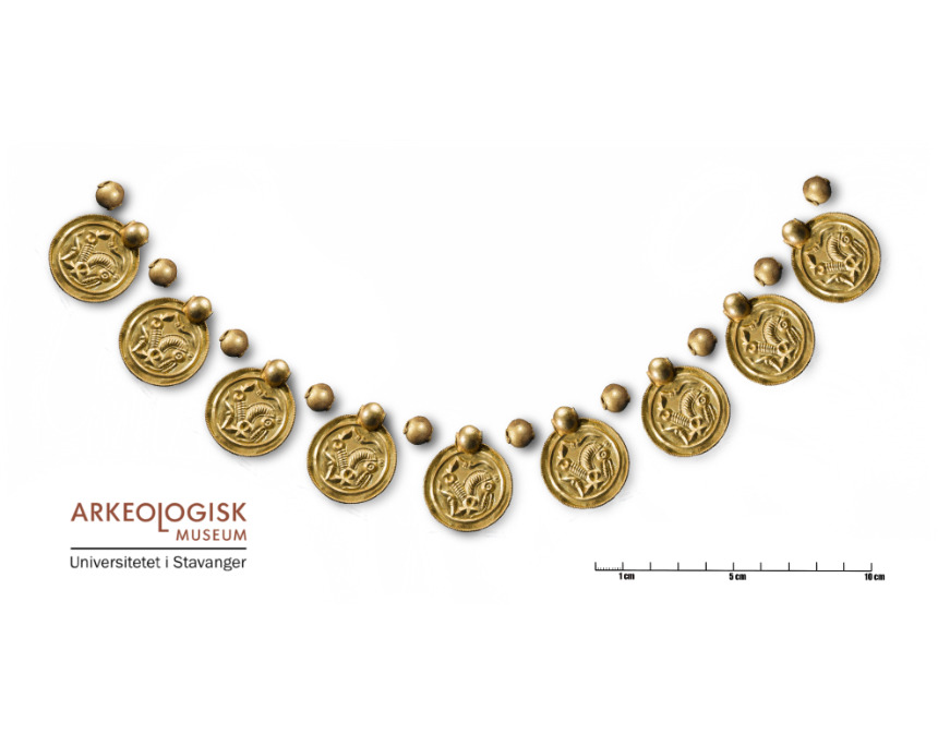 A reconstruction of what the gold necklace probably looked like. Illustration made by archaeologist Thea Eli Gil Bell. © Theo Eli Gil Bell, The Museum of Archaeology, University of Stavanger.